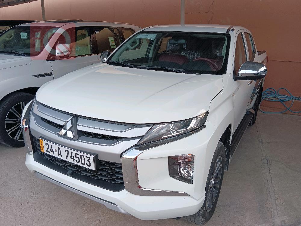 ميتسوبيشي L200